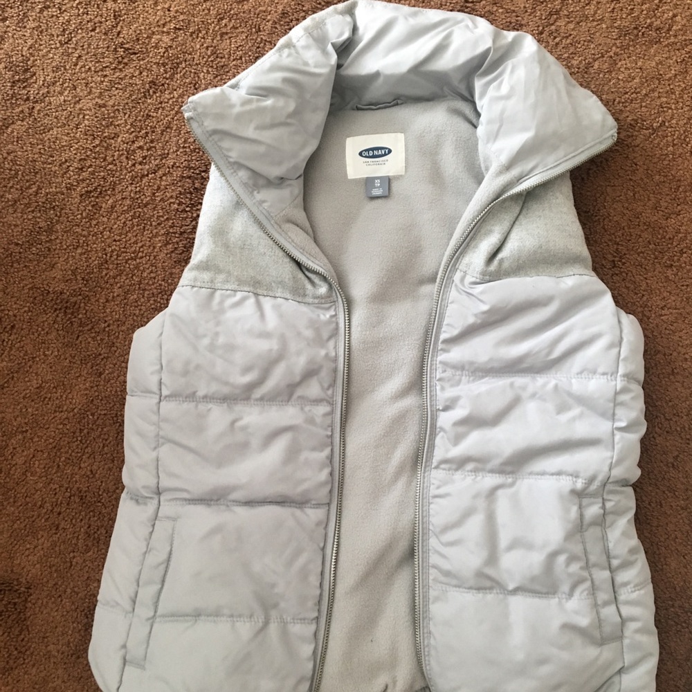 Grey puffy vest
